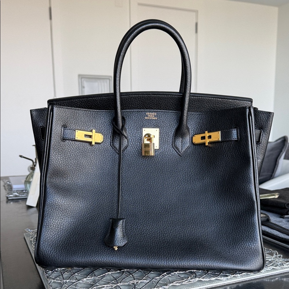 HERMES BIRKIN Black Leather Handbag w/Gold Hardware